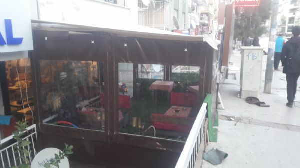 Yesilyurt devlet hastanesi karsısı cafe seffaf kapama