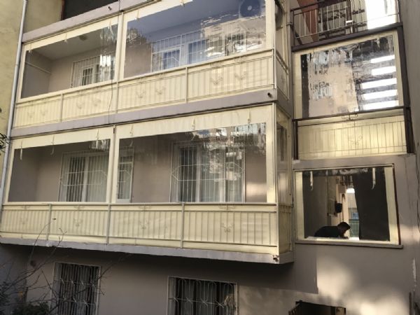 Buca Balkon Seffaf Kapama